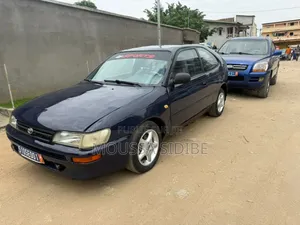 Toyota Corolla 2001 Noir