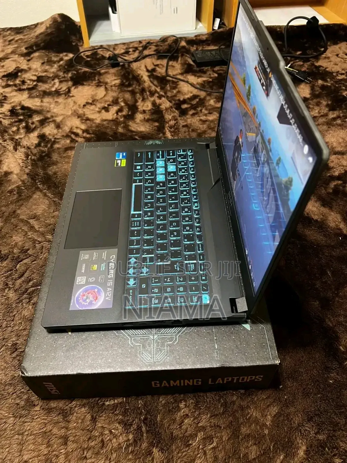 New Ordinateur Portable MSI Cyborg 14 16GB Intel Core I5 SSD 512GB