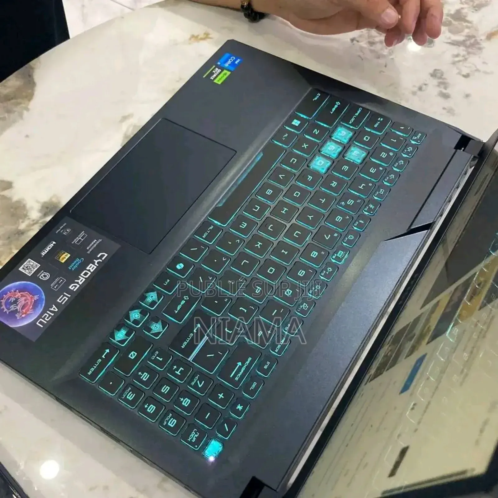 New Ordinateur Portable MSI Cyborg 15 16GB Intel Core I5 SSD 512GB