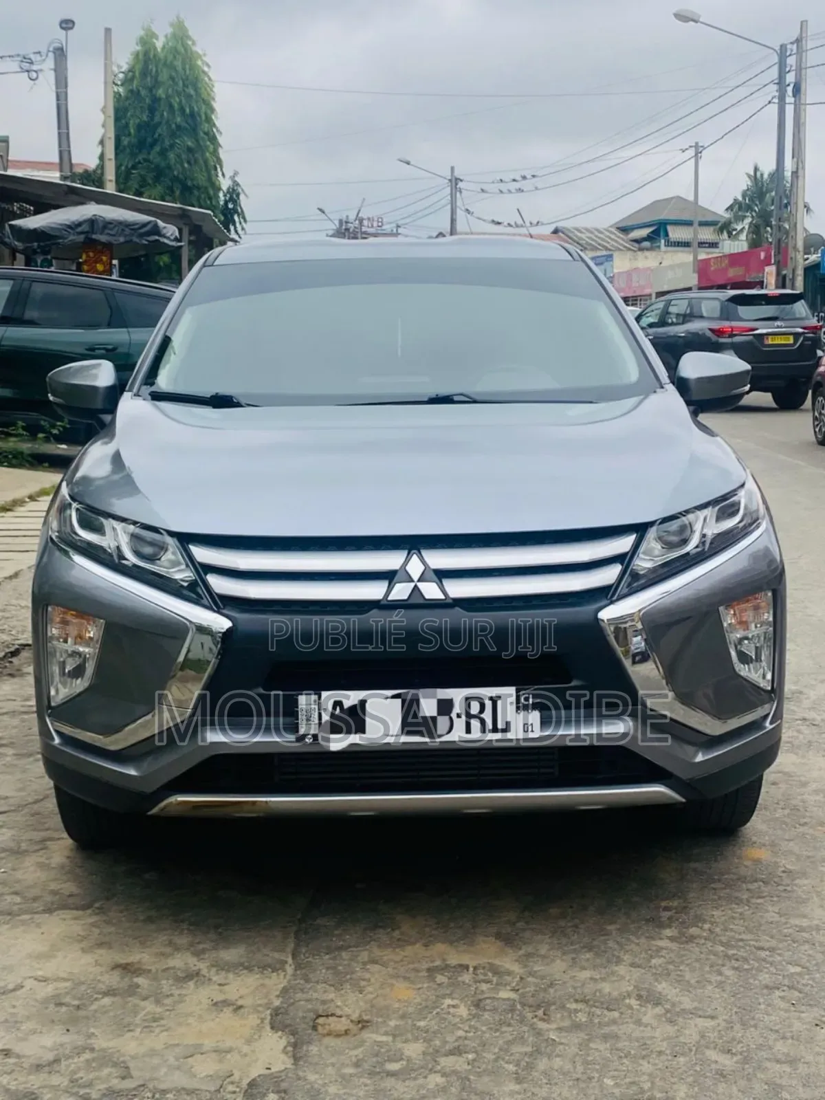 Mitsubishi Eclipse Cross 2020 Gris