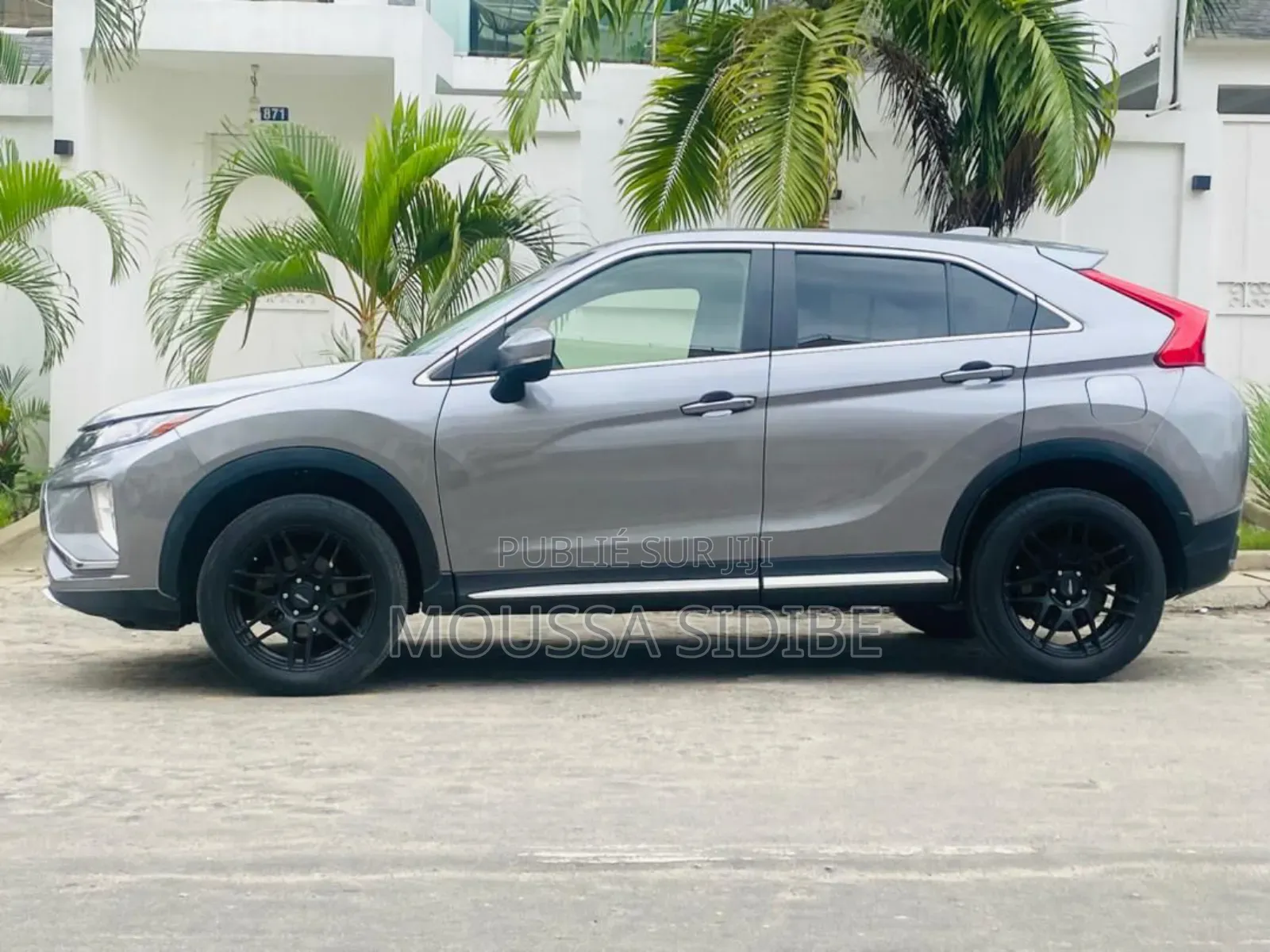 Mitsubishi Eclipse Cross 2020 Gris