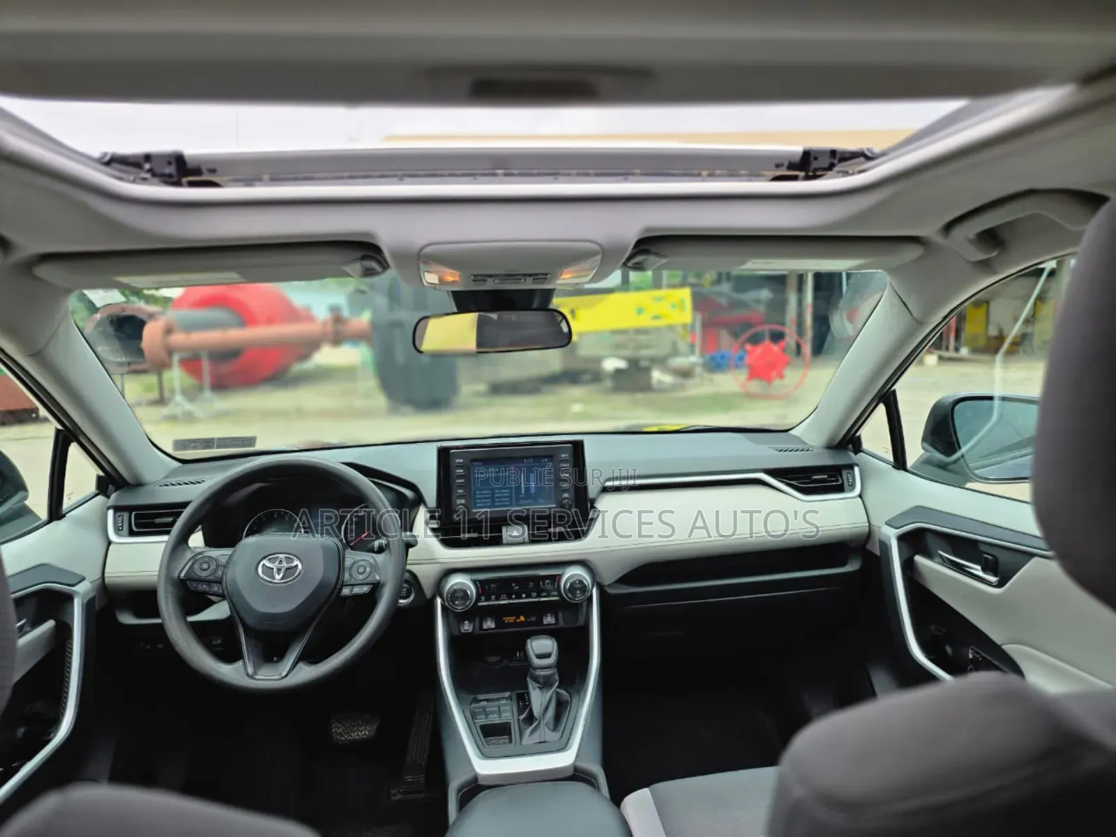 Toyota RAV4 XLE AWD 2020 Gris