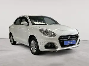 Photo - Suzuki Dzire 2023 Blanc