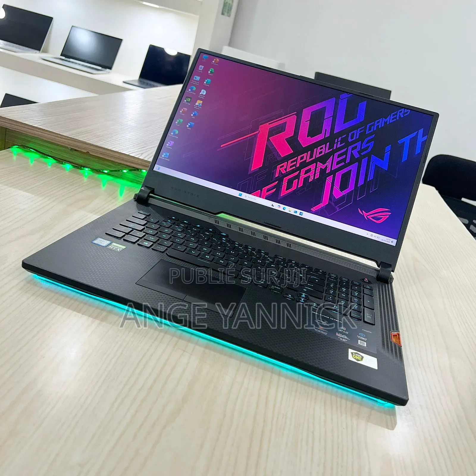 New Ordinateur Portable Asus ROG Strix G731G 32GB Intel Core I7 HDD 1T