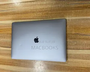 New Apple MacBook Pro 2019 32GB Intel Core I7 SSD 512GB