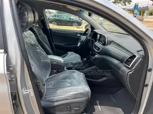 Hyundai Tucson 2021 Gris