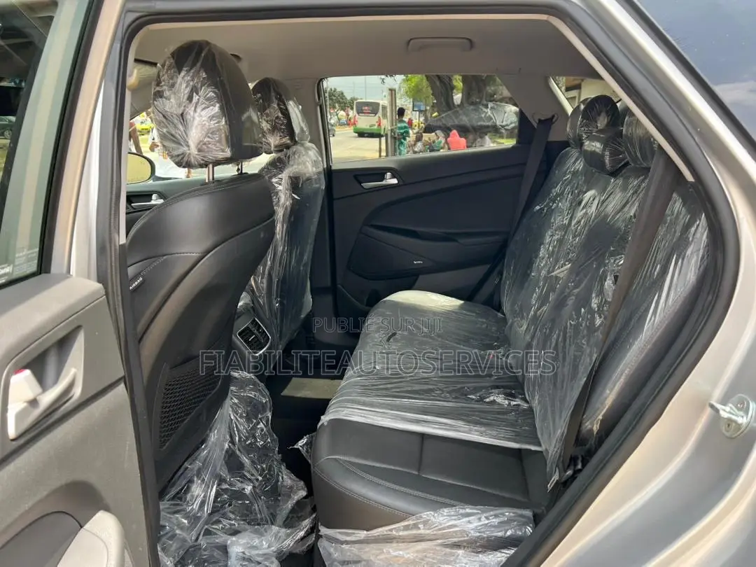 Hyundai Tucson 2021 Gris