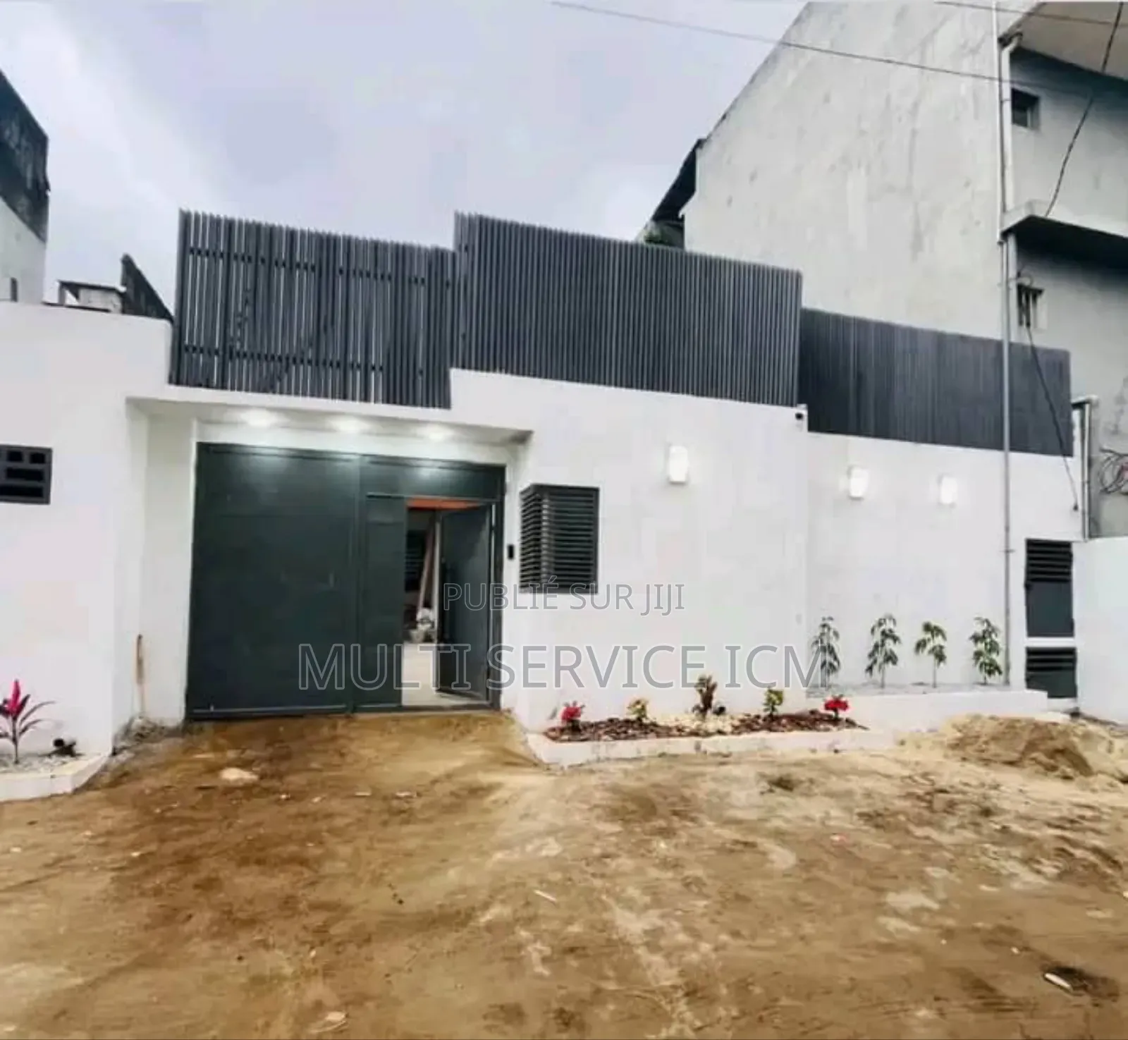 3chbre Duplex dans Ismaël Coulibaly, Cocody à Vendre