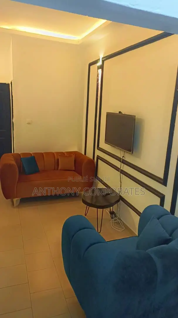 Appartement Meublé Studio À Angre CGK