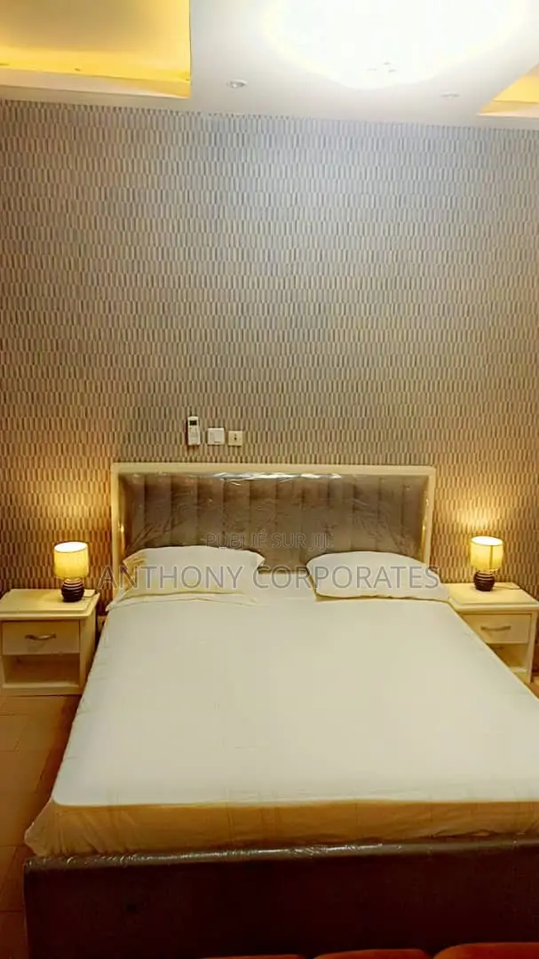 Appartement Meublé Studio À Angre CGK