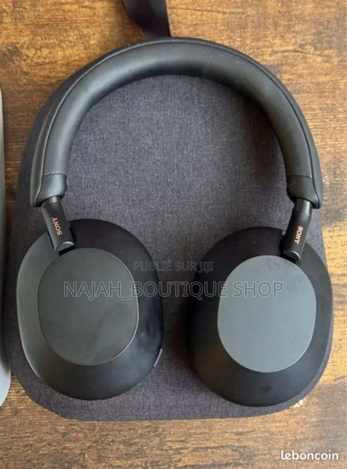 Sony Wh-1000xm5