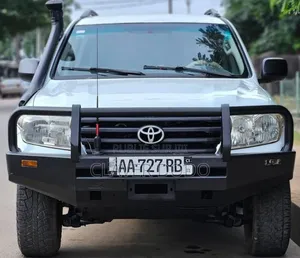 Photo - Toyota Land Cruiser 2011 Blanc