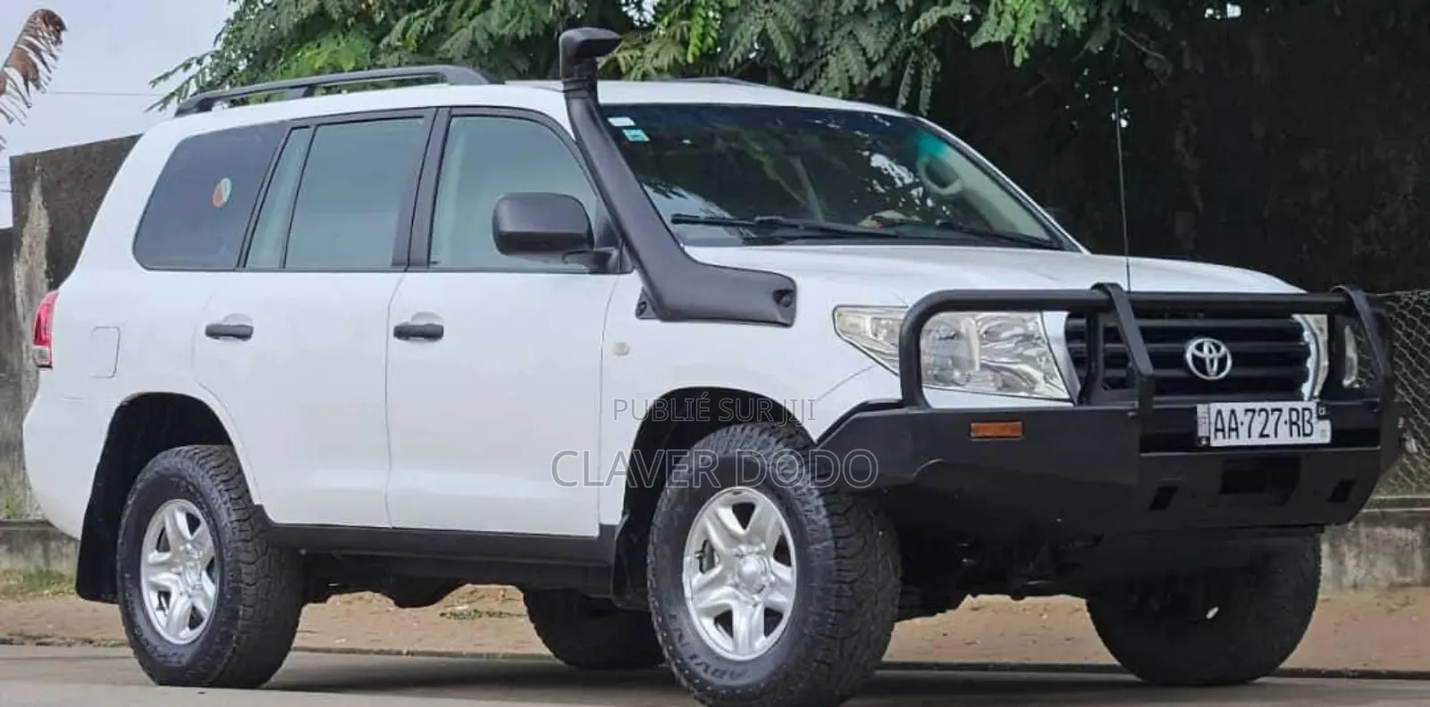 Toyota Land Cruiser 2011 Blanc