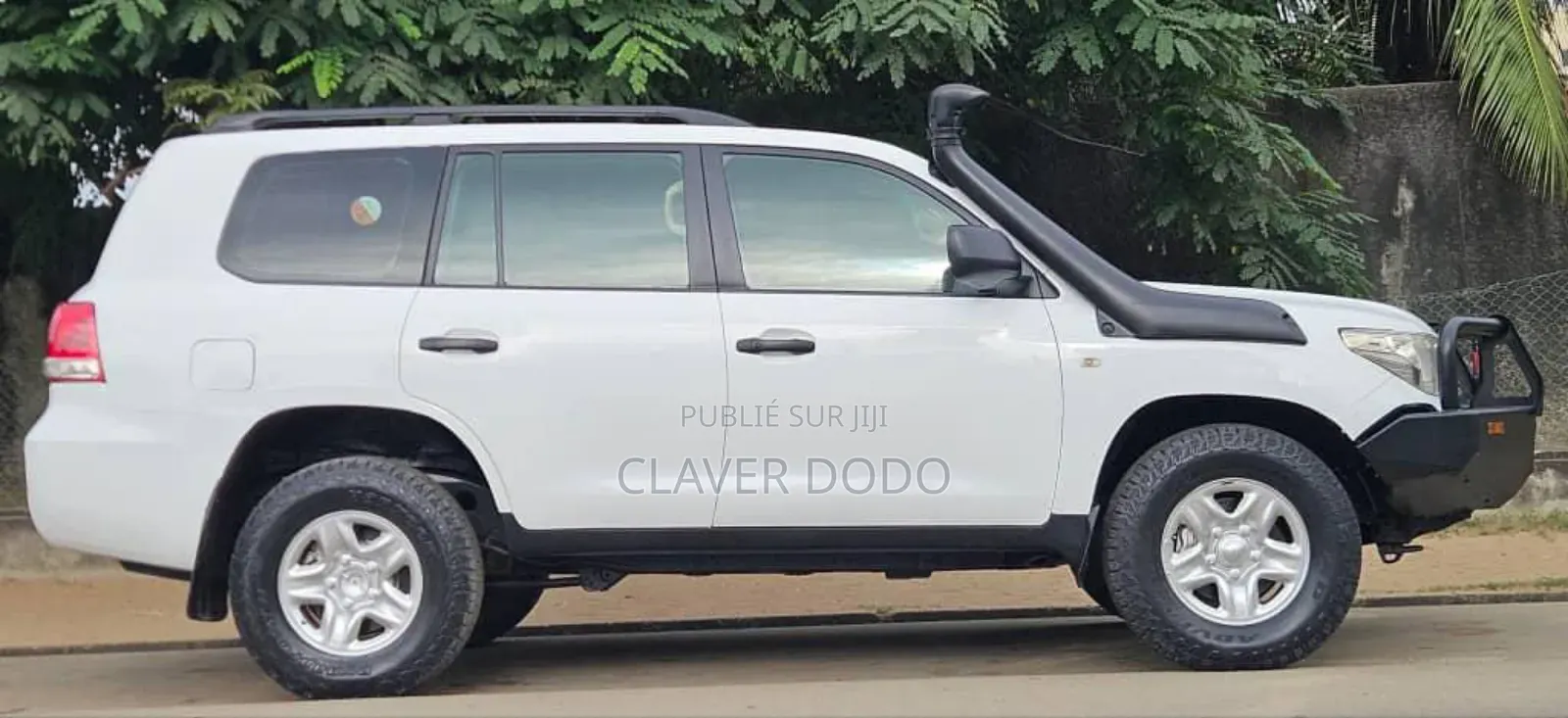 Toyota Land Cruiser 2011 Blanc