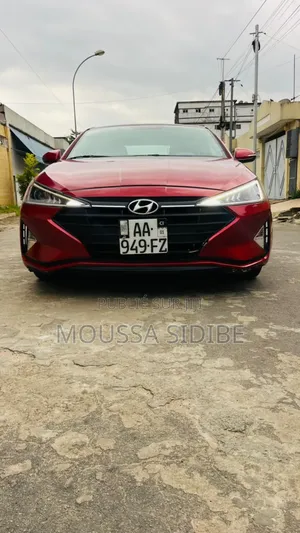 Hyundai Elantra 2020 Rouge