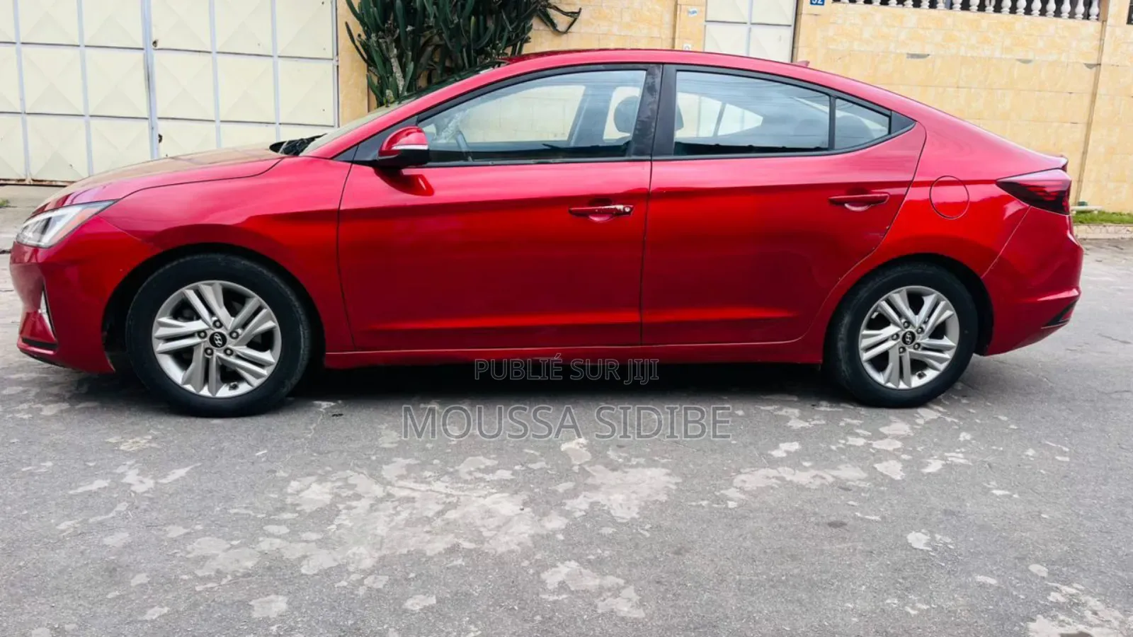 Hyundai Elantra 2020 Rouge