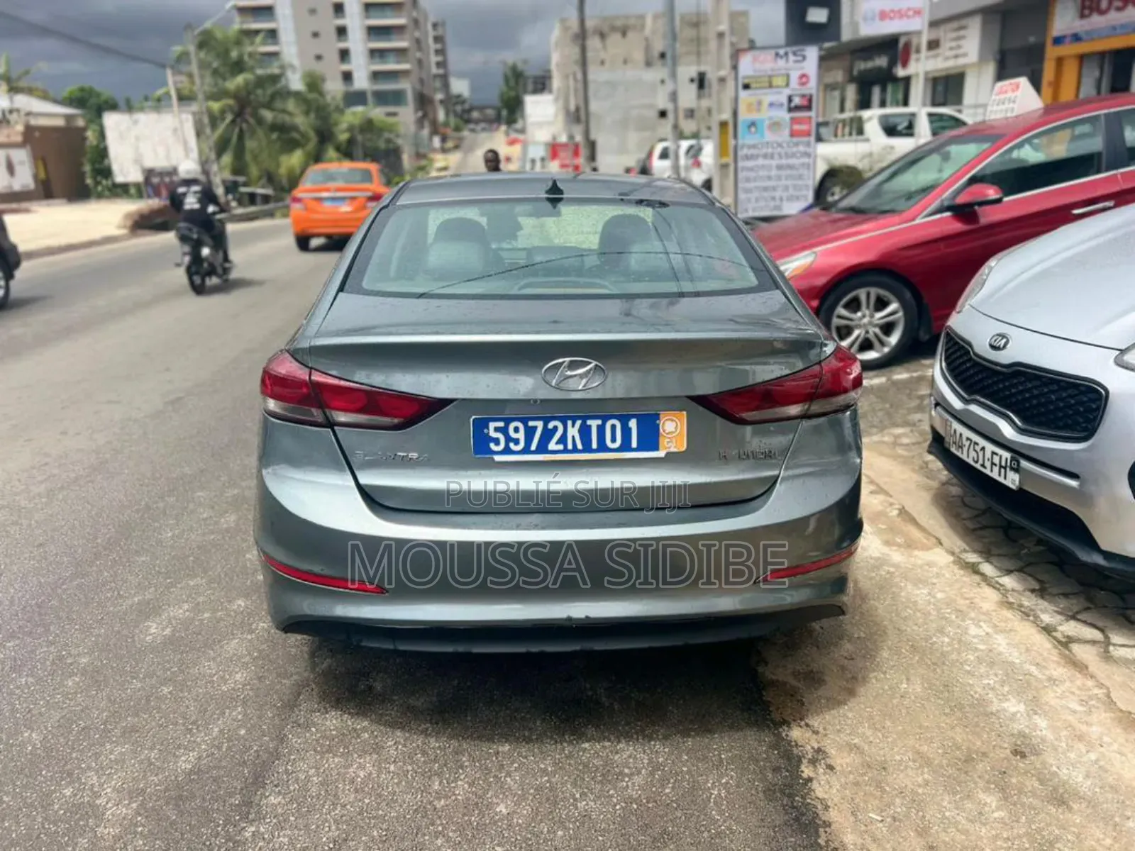 Hyundai Elantra 2018 Bleu