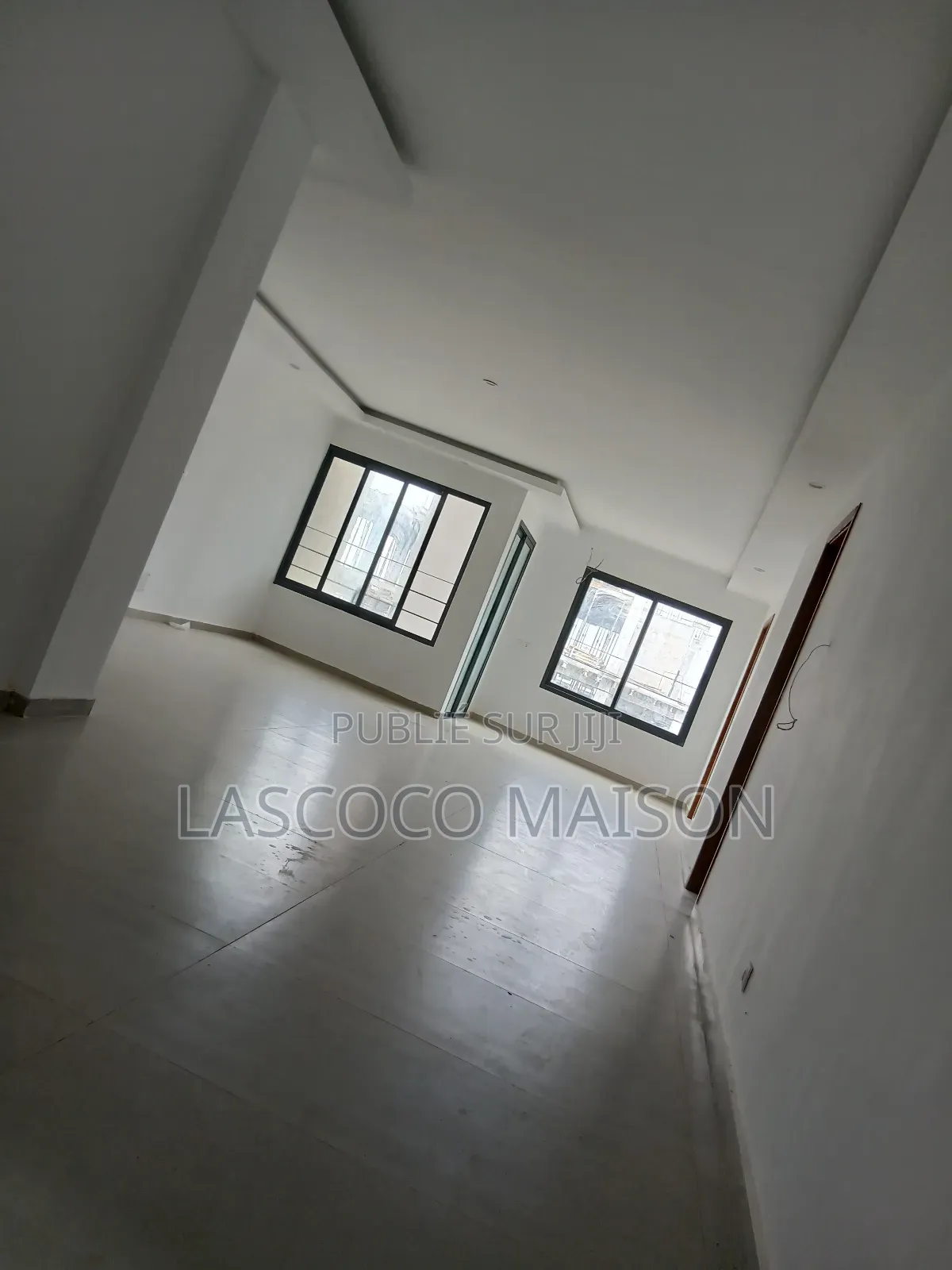 3chbre Appartement dans Lascoco Maison, Cocody à Louer