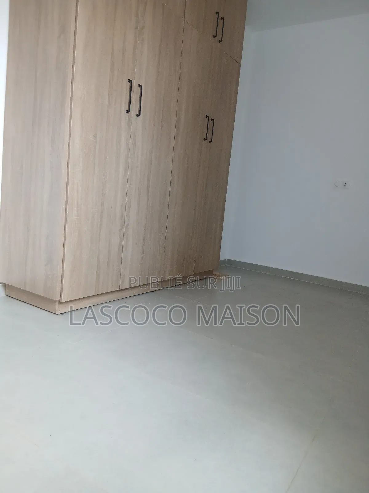 3chbre Appartement dans Lascoco Maison, Cocody à Louer