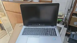 Neuf HP EliteBook 840 G6 16GB Intel Core I5 HDD+SSD 512GB