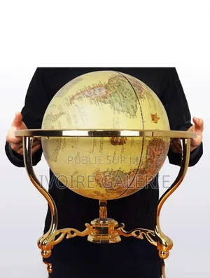 Photo - Globe Terrestre Grand 360 Degré