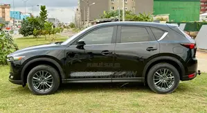 Mazda CX-5 Sport 2021 Noir
