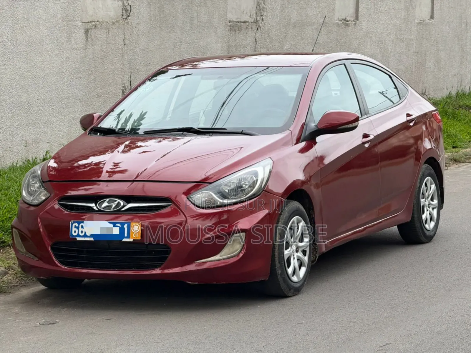 Hyundai Accent 2012 Rouge