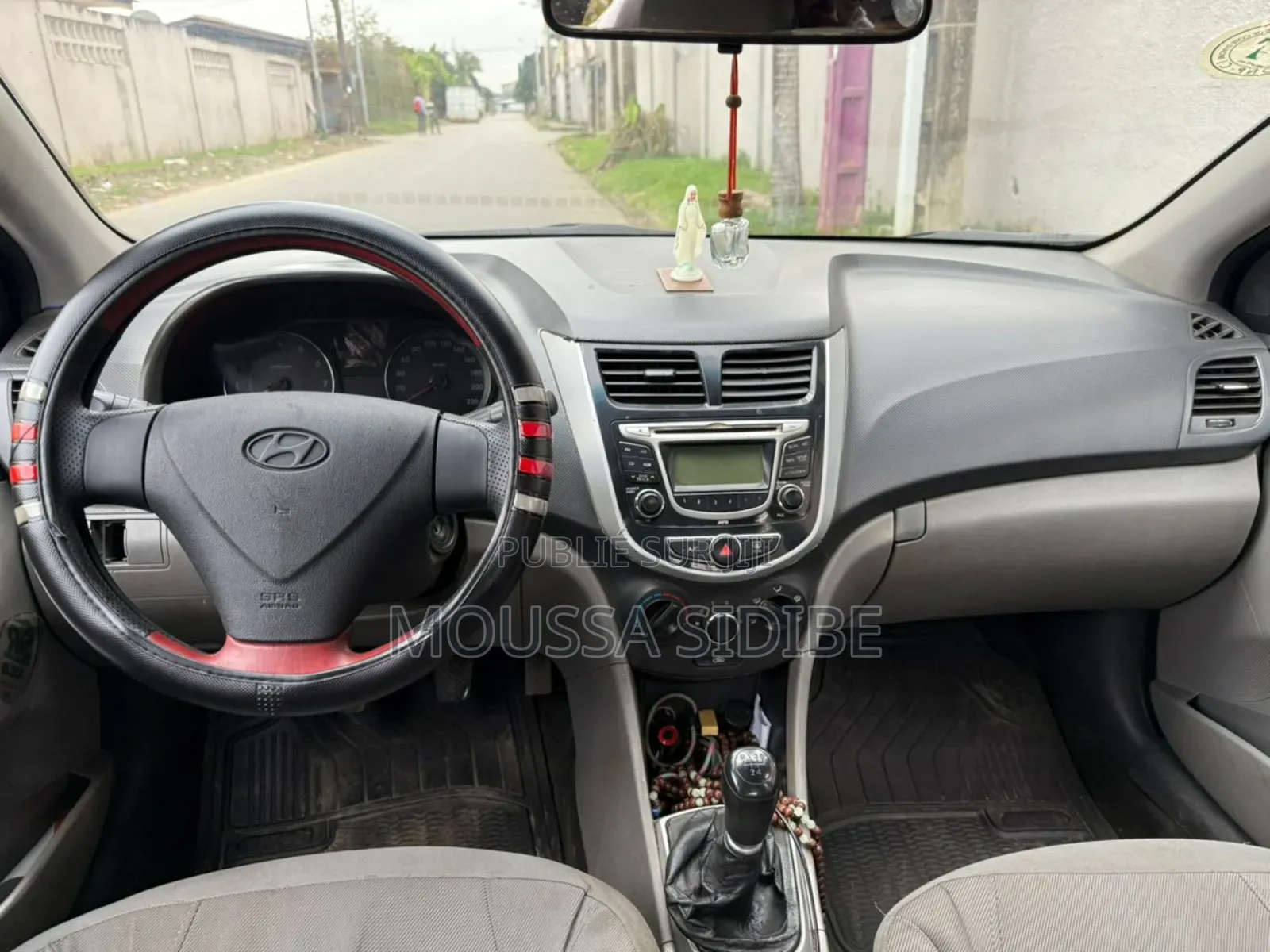 Hyundai Accent 2012 Rouge