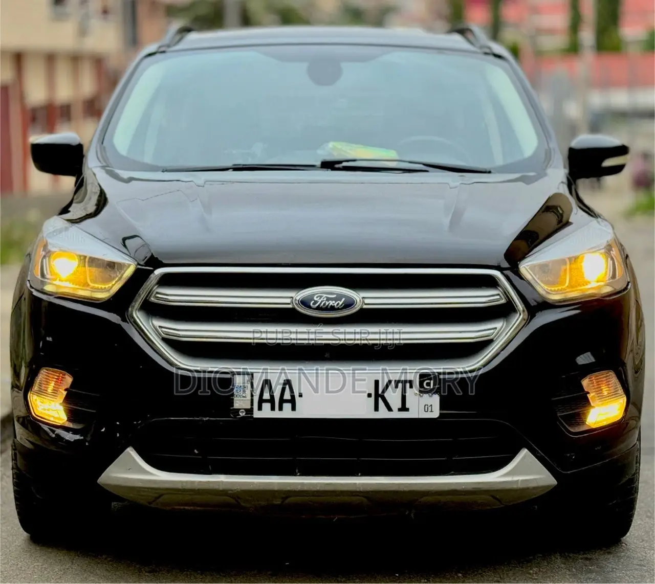 Ford Escape SEL FWD 2019 Noir