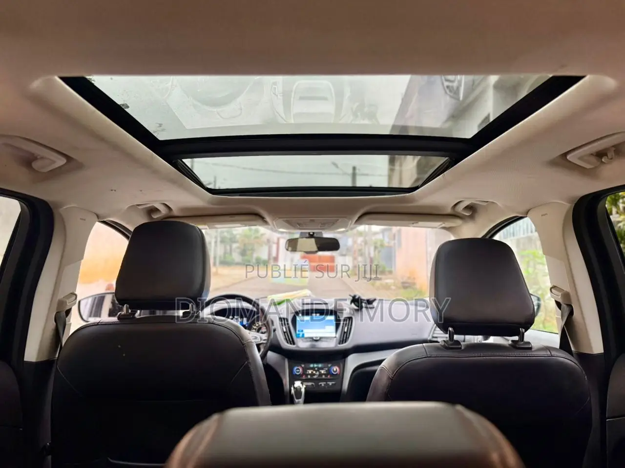 Ford Escape SEL FWD 2019 Noir