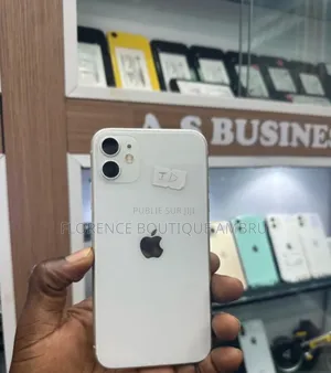 New Pomme iPhone 11 128 GB Blanc