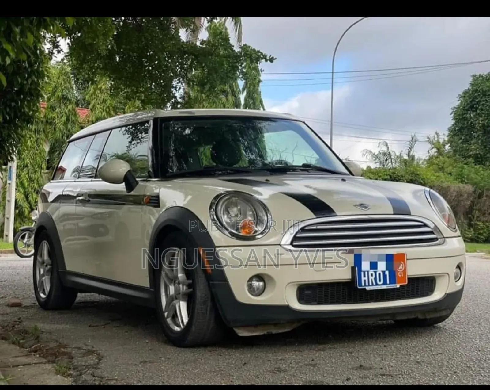 Mini Cooper 2009 Blanc cassé