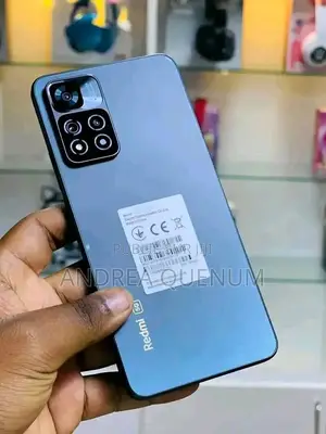 Photo - New Xiaomi Redmi Note 11 Pro+ 5G 256 GB Bleu