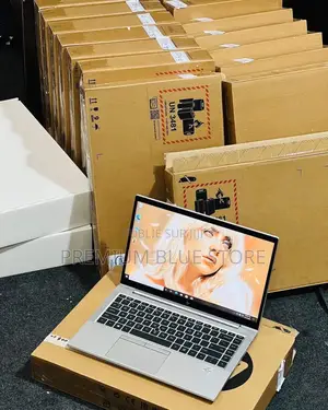 Neuf HP EliteBook 830 G7 16GB Intel Core I7 SSD 256GB