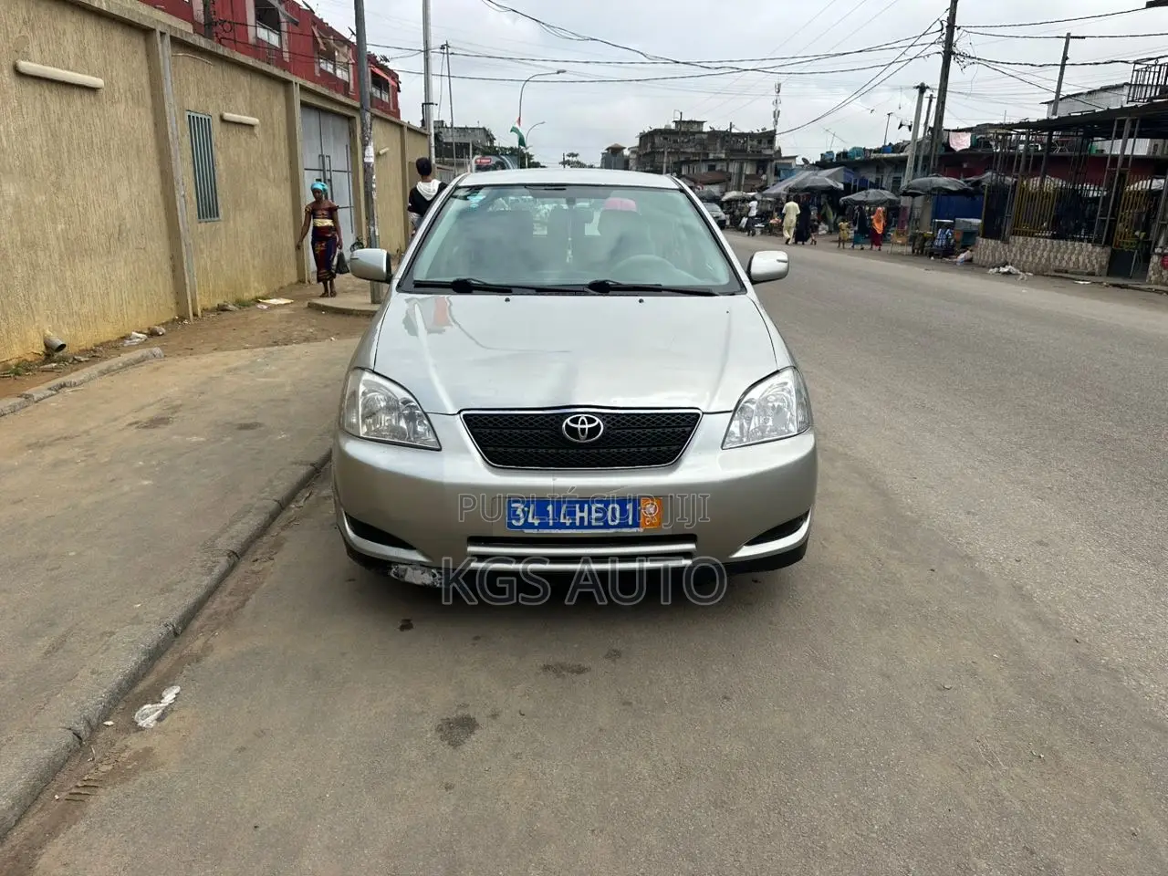 Toyota Corolla Sedan 2004 Gris