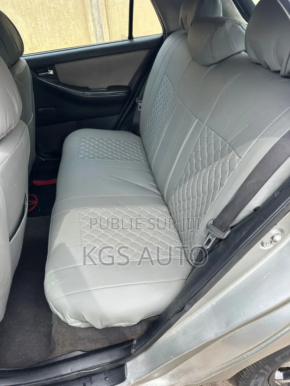 Toyota Corolla Sedan 2004 Gris