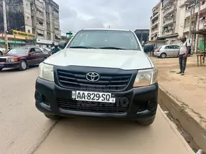 Photo - Toyota Hilux Revo Double Cab Deisel 2.4 AWD 2016 Blanc