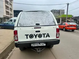 Toyota Hilux Revo Double Cab Deisel 2.4 AWD 2016 Blanc