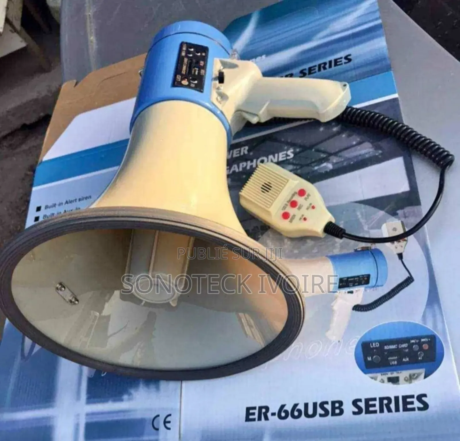 Mégaphone Disponibles