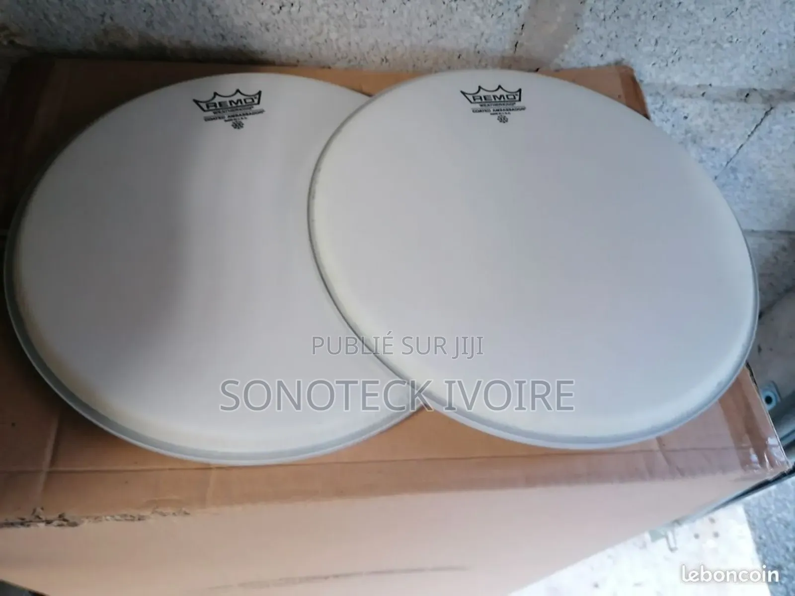 Peau De Caisses Claire