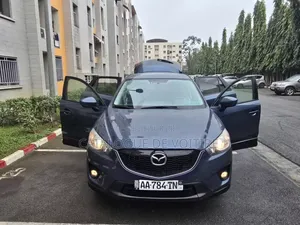 Photo - Mazda CX-5 2018 Gris