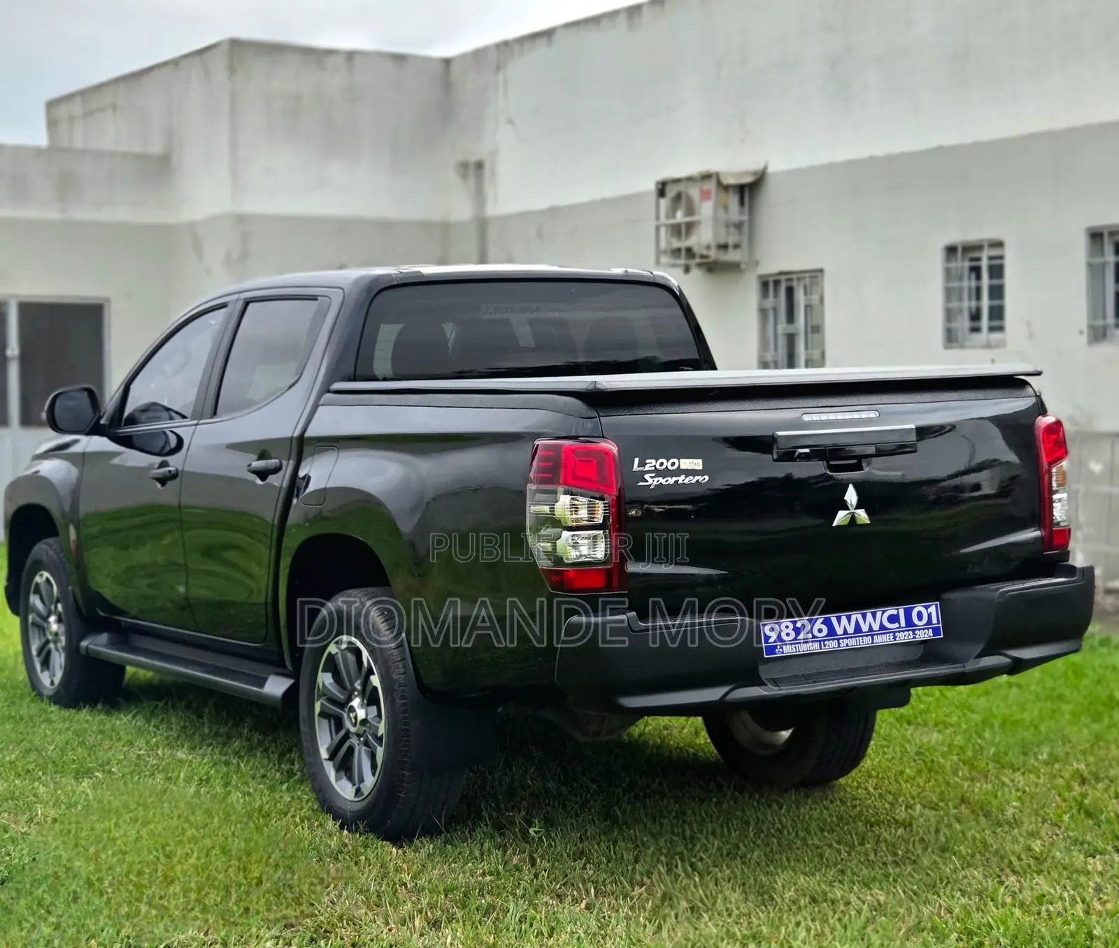 Mitsubishi L200 2023 Noir