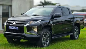 New Mitsubishi L200 2023 Noir