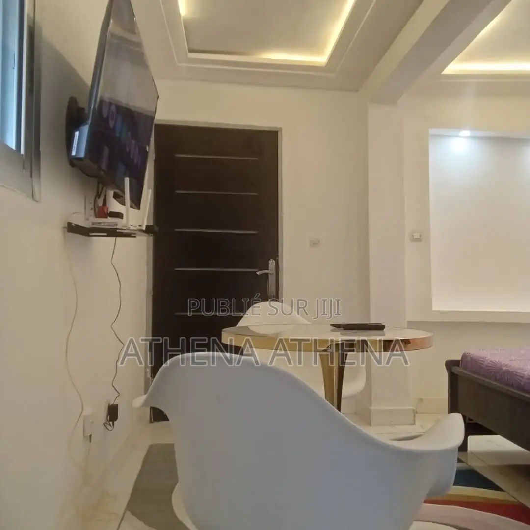 Annonce N°28-Sylvia