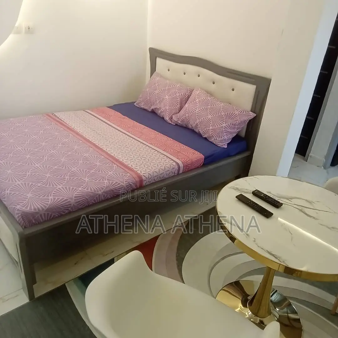 Annonce N°28-Sylvia