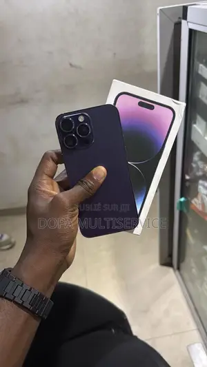 Photo - Apple iPhone 14 Pro Max 128 GB Noir