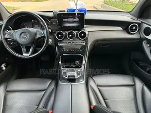 Mercedes-Benz GLC-Class 2018 Rouge