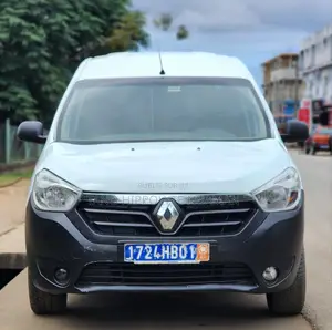 Photo - Renault Maître 2016 Blanc