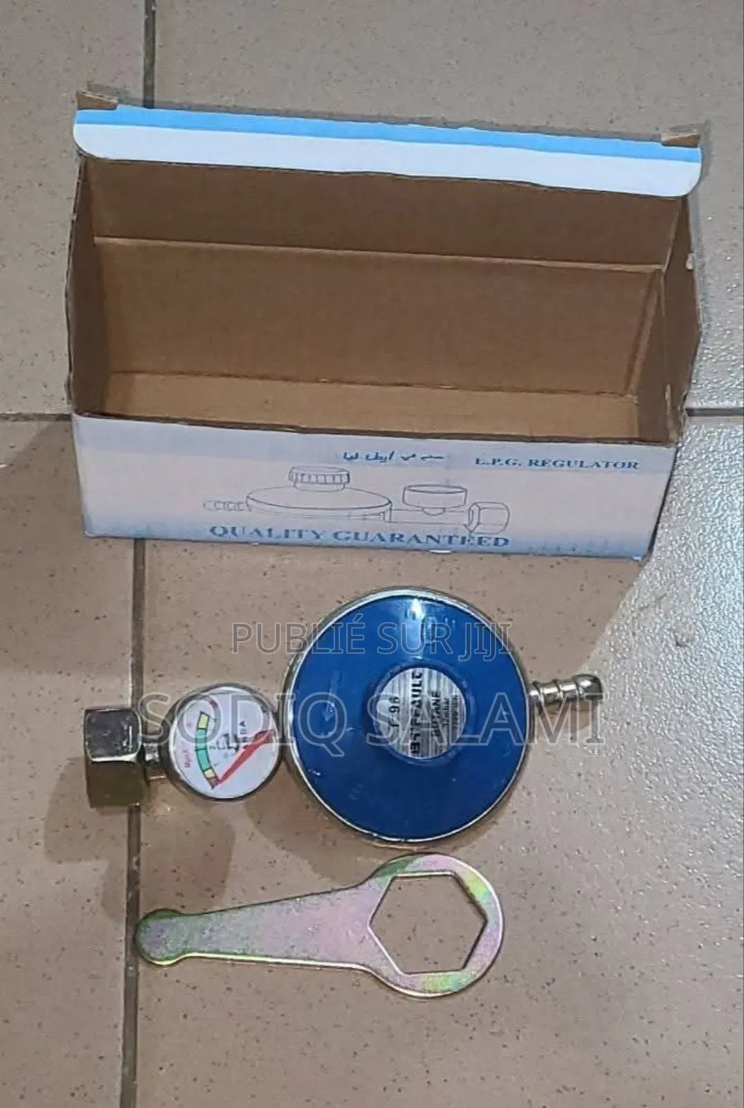 Détendeur De Gaz À Baromètre + Tuyau + Colliers À Seulement 14000fcfa