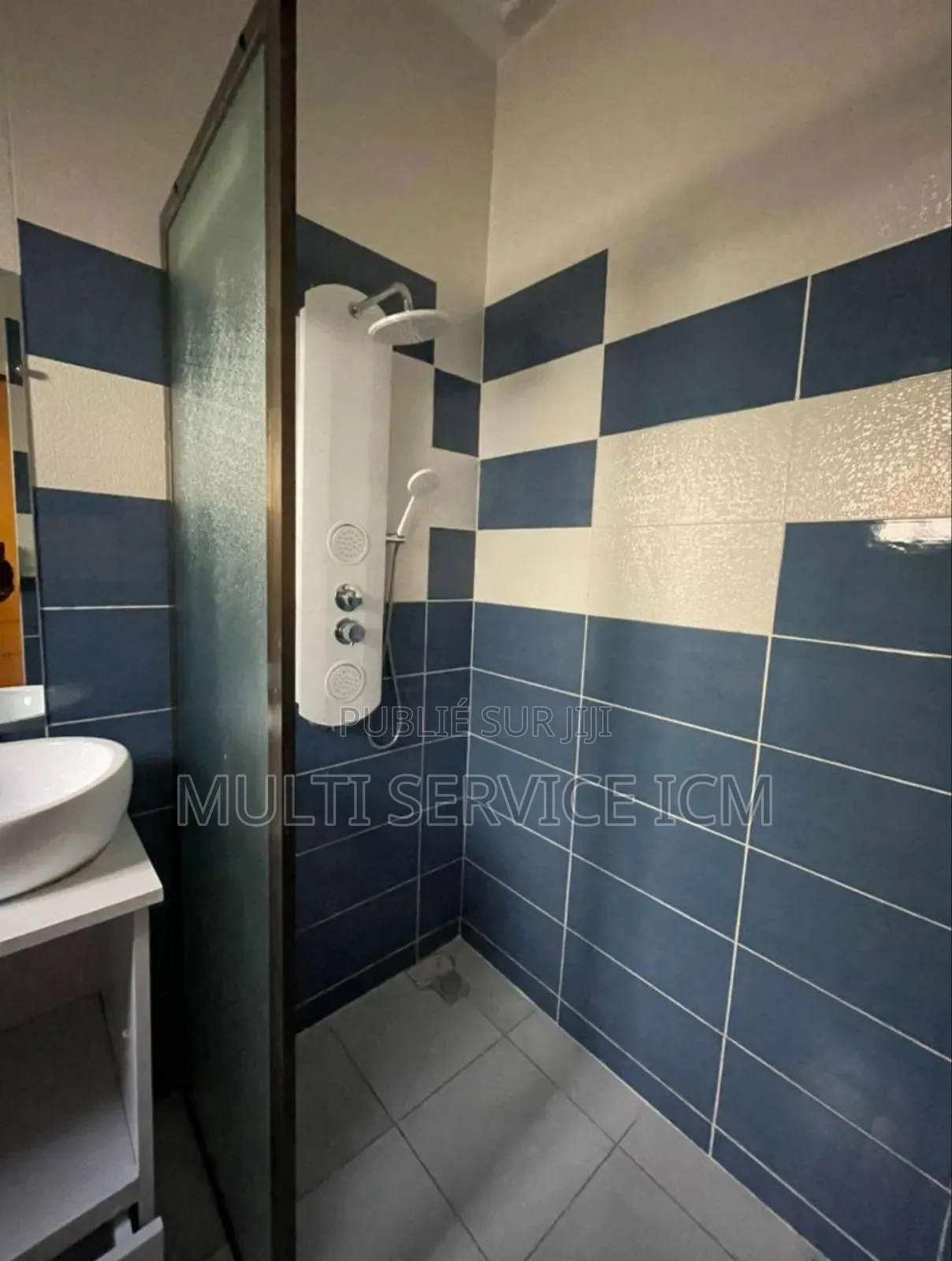 4chbre Villa dans Ismaël Coulibaly, Cocody à Vendre